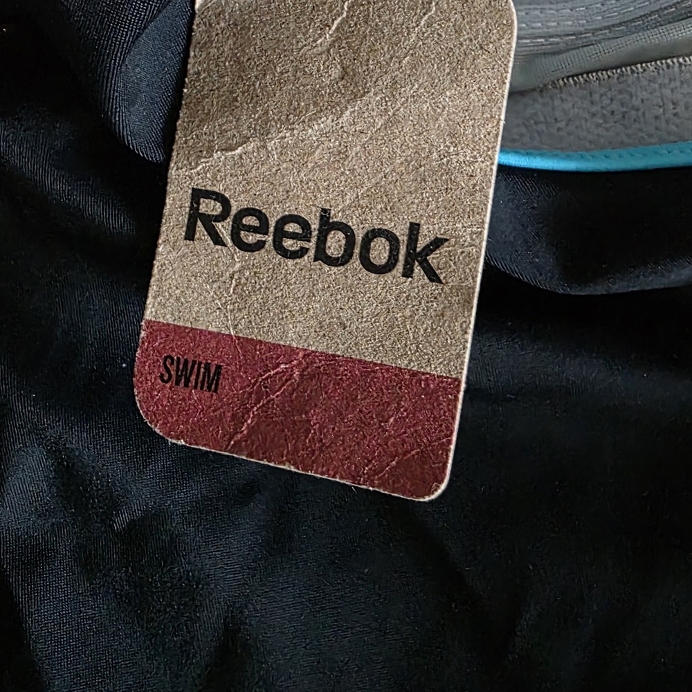 Ladies Reebok 1 Piece Swimsuit. Black With Turquoise Accent And Zipper. - Picture 6 of 6